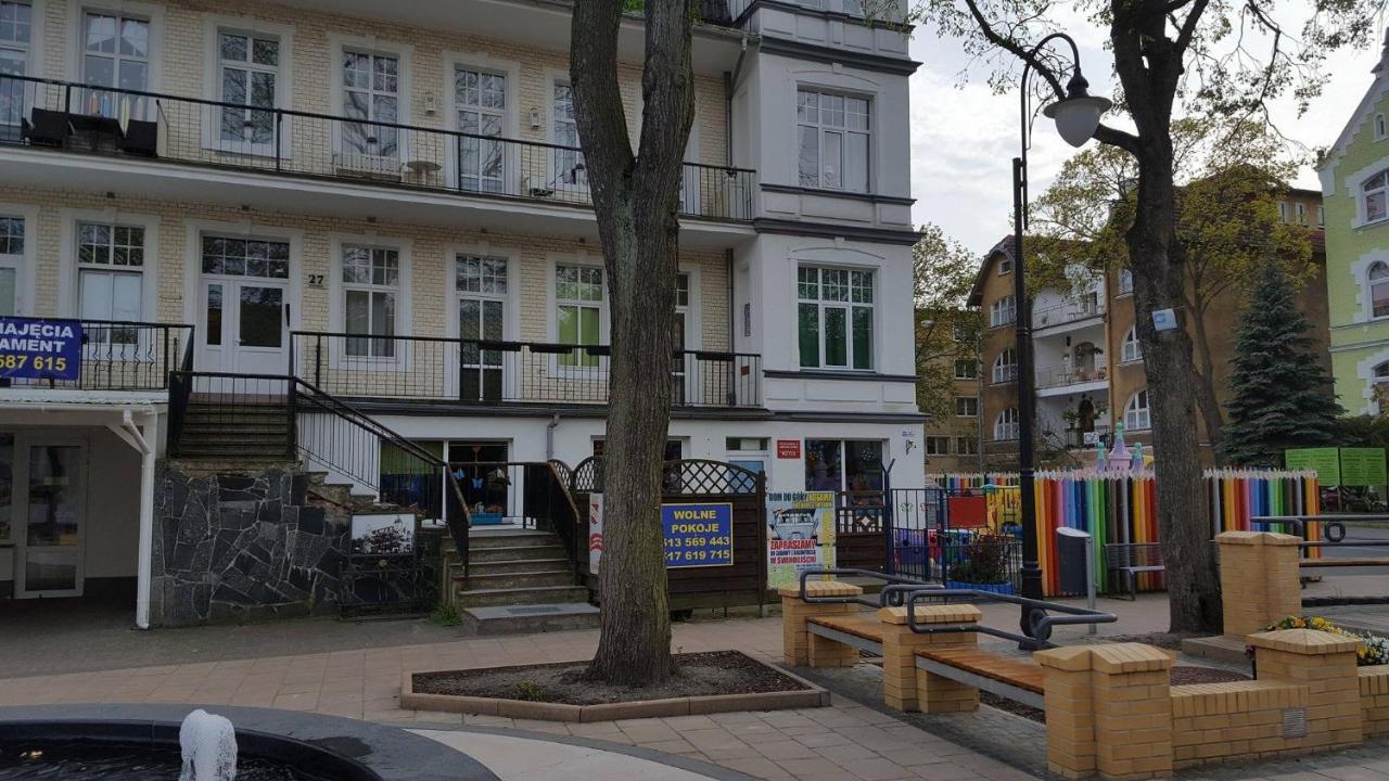 Apartament Sto Metrow Od Morza Svinoústí Exteriér fotografie